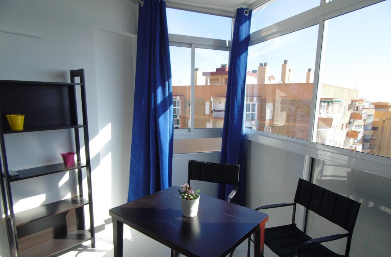 Turisstiko Benalmadena Studio Apartment ภายนอก รูปภาพ